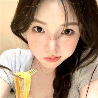 我想变成鸟,所以跳起来